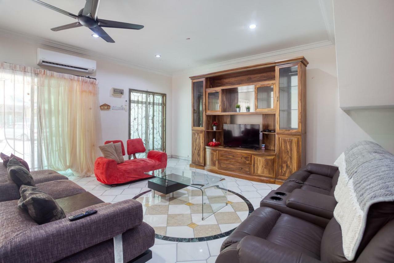 Gunung View Homestay 10 To 12 Pax Near Sunway Tambun Ipoh Buitenkant foto