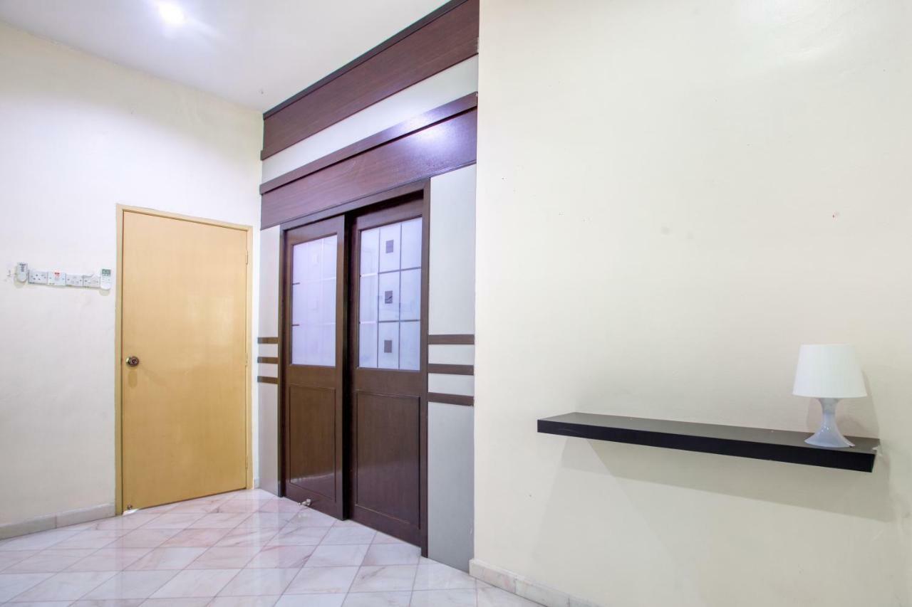 Gunung View Homestay 10 To 12 Pax Near Sunway Tambun Ipoh Buitenkant foto