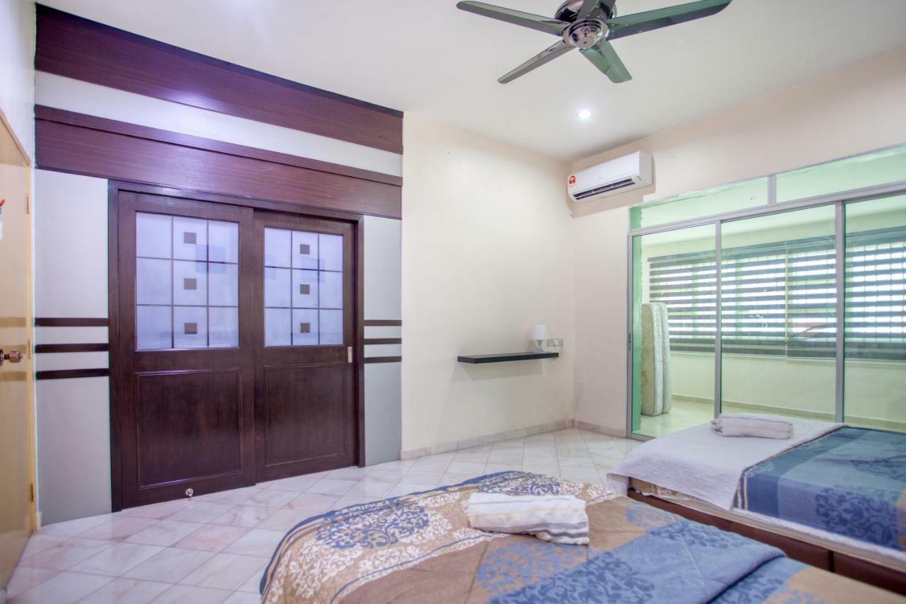 Gunung View Homestay 10 To 12 Pax Near Sunway Tambun Ipoh Buitenkant foto